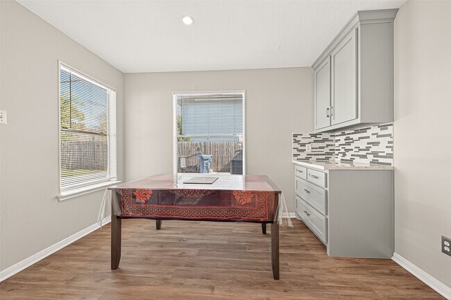 Building Photo - 17522 Coventry Squire Dr