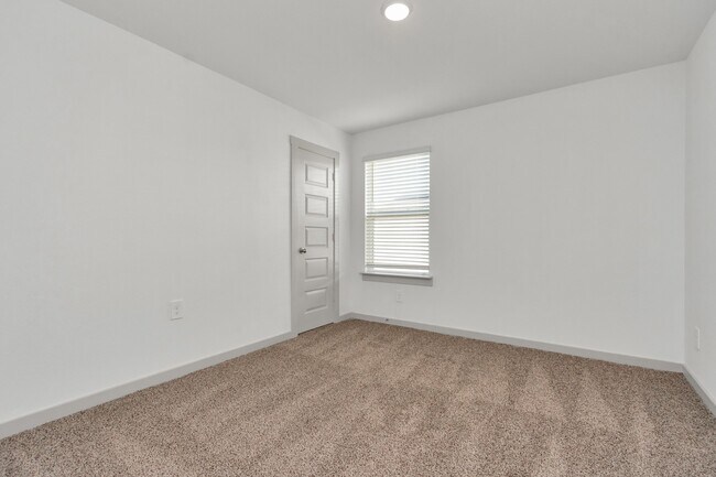 Building Photo - 10626 Watershed Dr