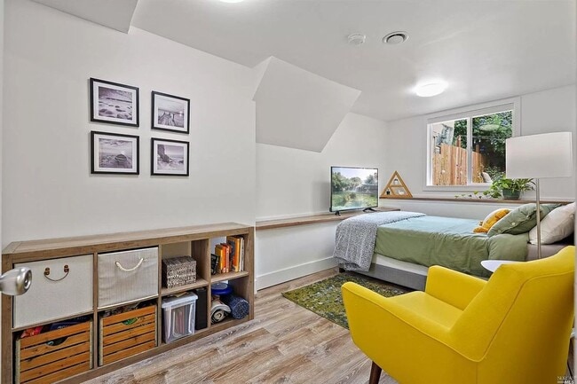 Building Photo - 1514 Campbell St