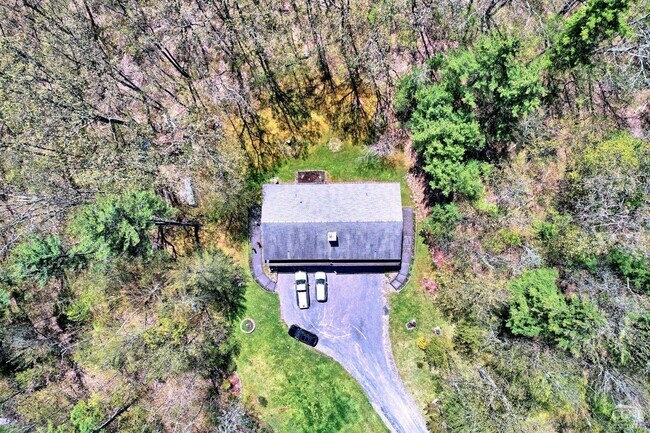 Building Photo - 561 Bald Hill Rd S