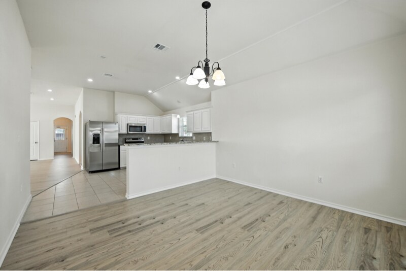 Building Photo - 5328 Sioux Creek Ln