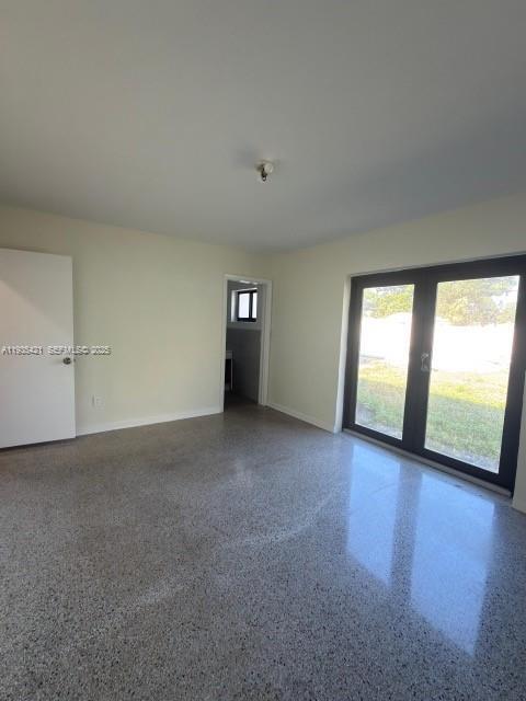 Building Photo - 860 W Dayton Cir