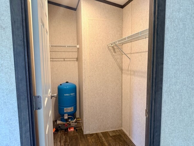 Building Photo - Nearly new 3 bedroom mobile home on a big ...