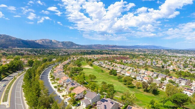 Building Photo - Most Desireable Neighborhood in Temecula  Eastridge by Redhawk