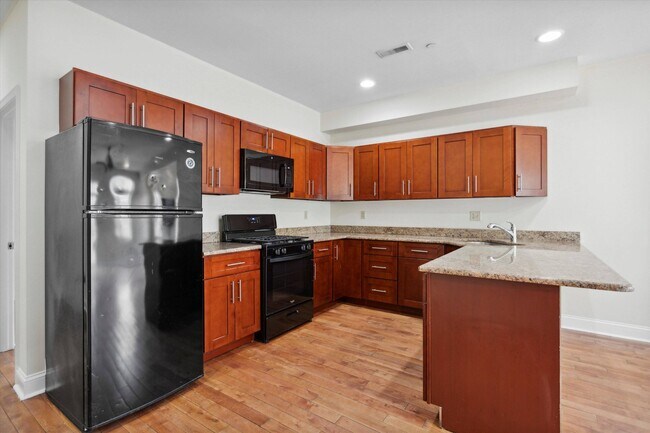 Building Photo - 1935 N 18th St