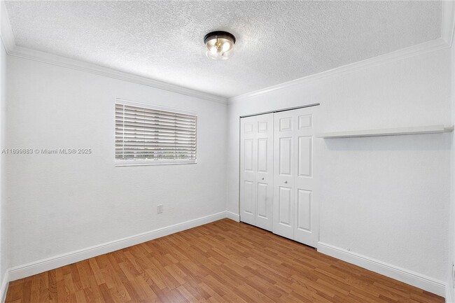 Building Photo - 300 Madeira Ave