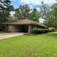 Building Photo - 5703 Medallion Dr