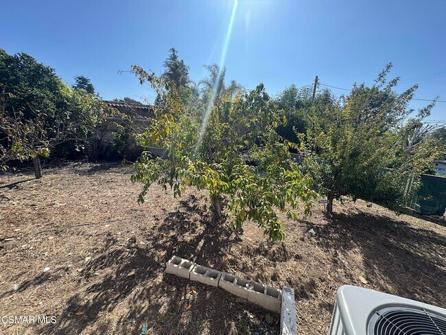 Building Photo - 381 Laguna Terrace