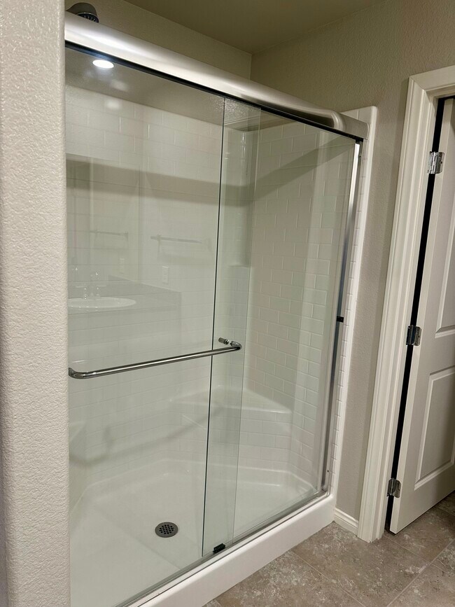 Building Photo - 3816 Antilia Ave