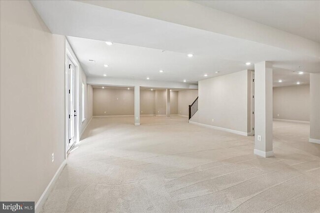 Building Photo - 2638 Broadhorn Dr