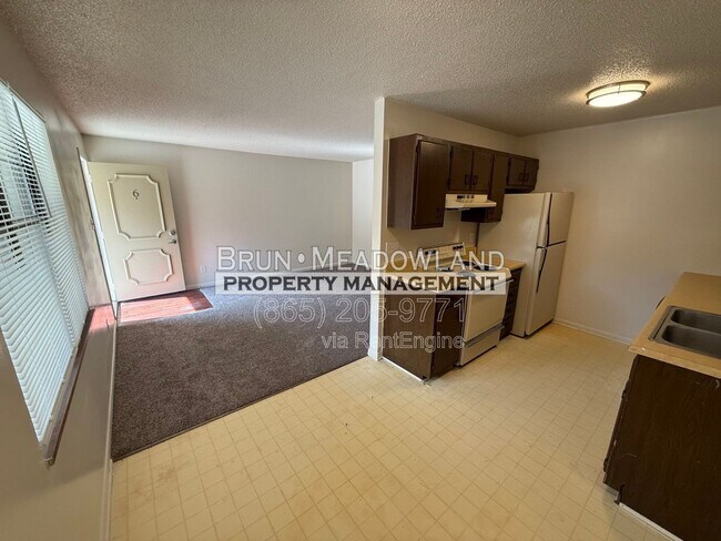 Building Photo - 4409 Bruhin Rd