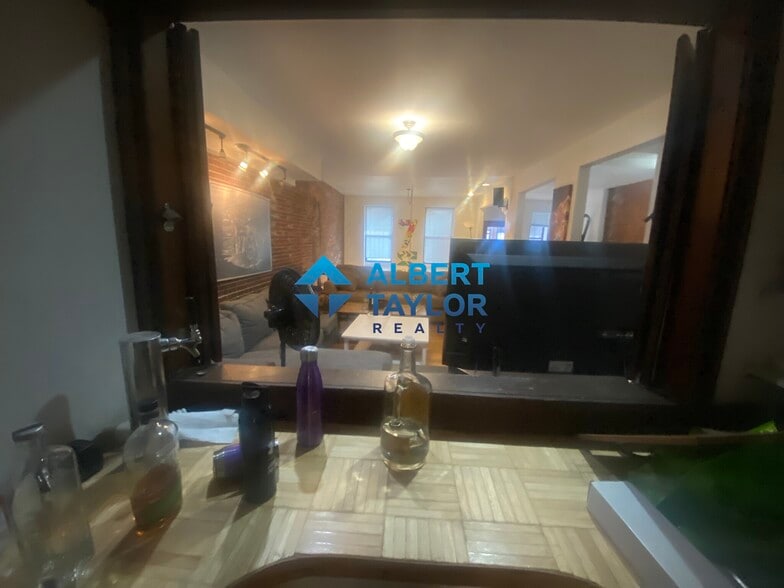 Building Photo - 750 Tremont St