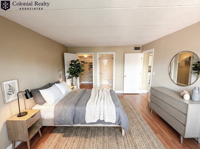 Building Photo - 85 Brainerd Rd