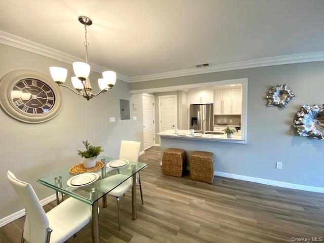 Building Photo - 40 Westwood Dr