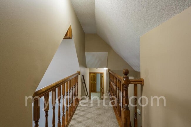 Building Photo - 2024 S Downing St