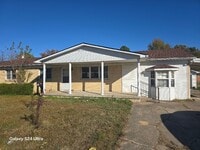 Building Photo - 3 Bed 2 bath home in Paragould