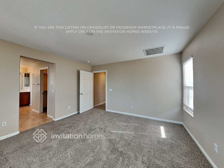 Building Photo - 1387 Valley Rose Way