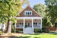 Building Photo - 428 S Howard St SE