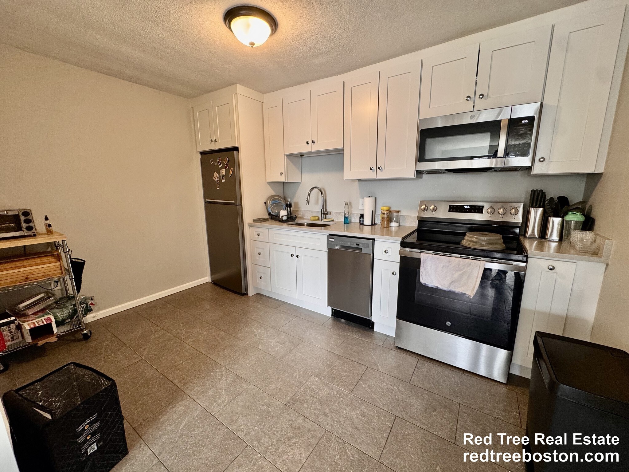 Building Photo - 97 Spring St