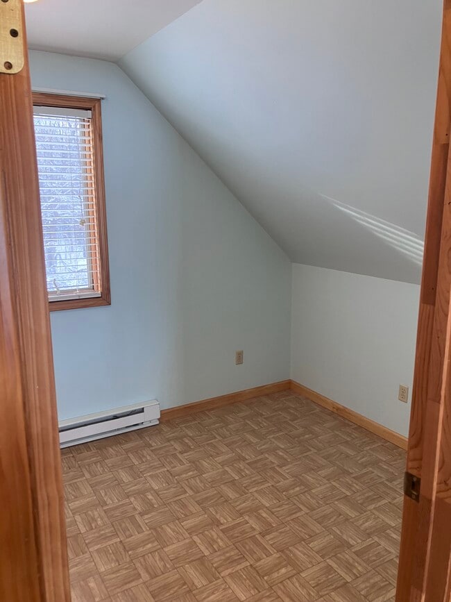 Building Photo - 3045 Aikens Rd