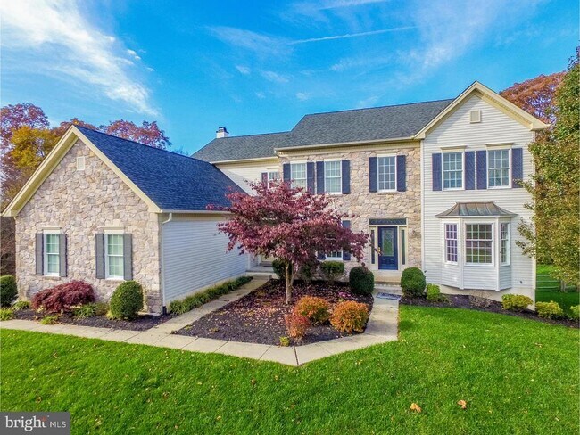 Building Photo - 420 Nattull Dr
