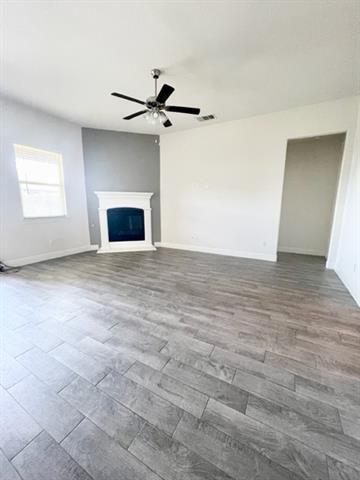 Building Photo - 11000 Glover Ln