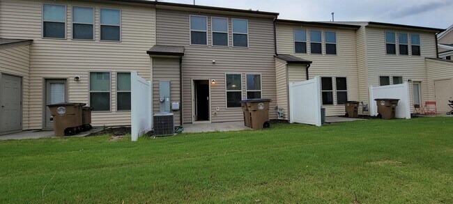 Building Photo - 9824 Precious Stone Dr