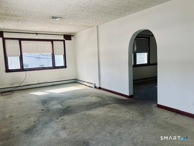 Building Photo - 1567 Main St