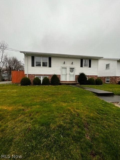 Primary Photo - 13633 S Main St