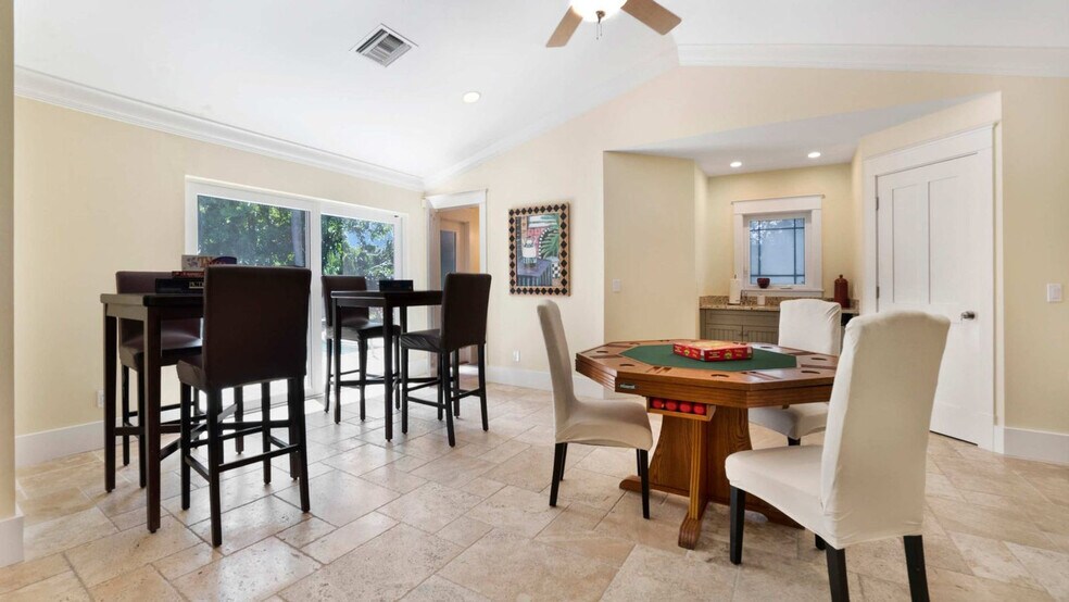 Building Photo - 445 Palm River Blvd