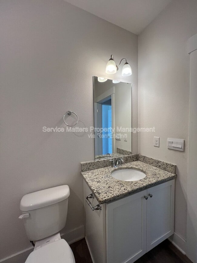 Building Photo - 4084 Blaney Ln