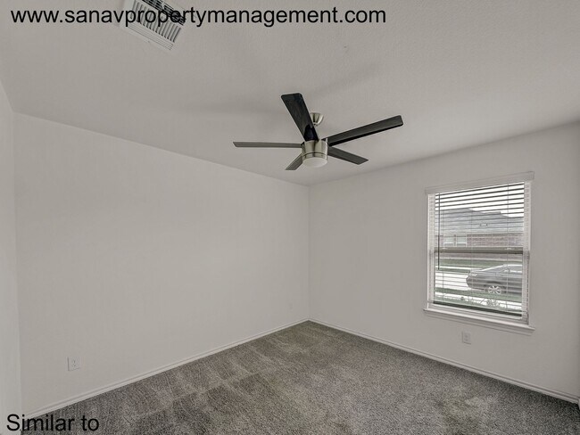 Building Photo - Spacious 4-Bedroom Home for Rent – 400 Wilson Way, Denton, TX