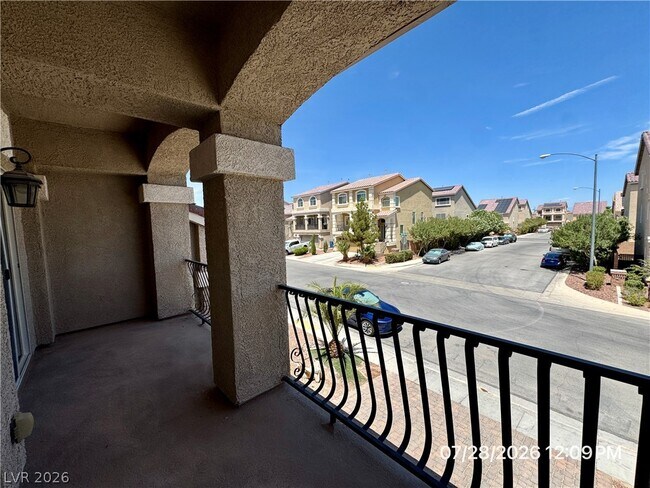 Building Photo - 6049 Thistle Meadow Ave
