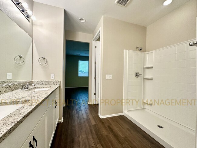 Building Photo - 6514 E Via Arroyo Azul