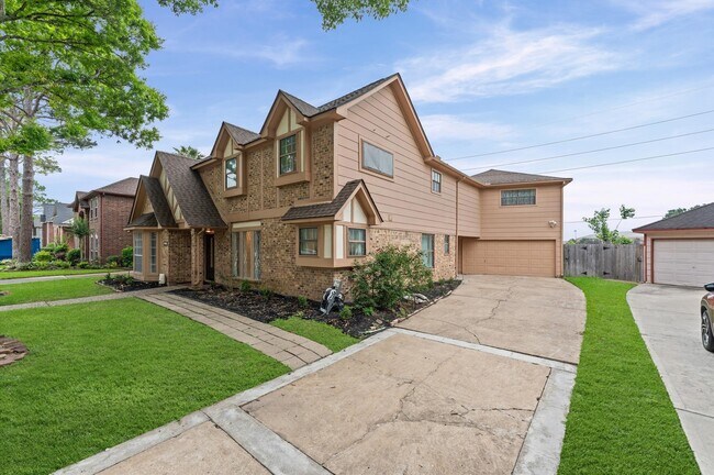 Building Photo - 110 Shadow Wood Dr