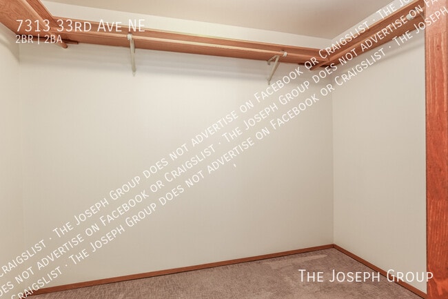 Building Photo - 7313 33rd Ave NE