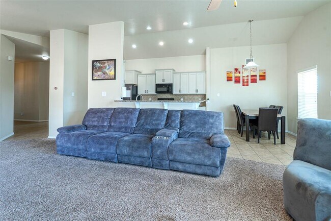 Building Photo - 5409 Rimes Ct