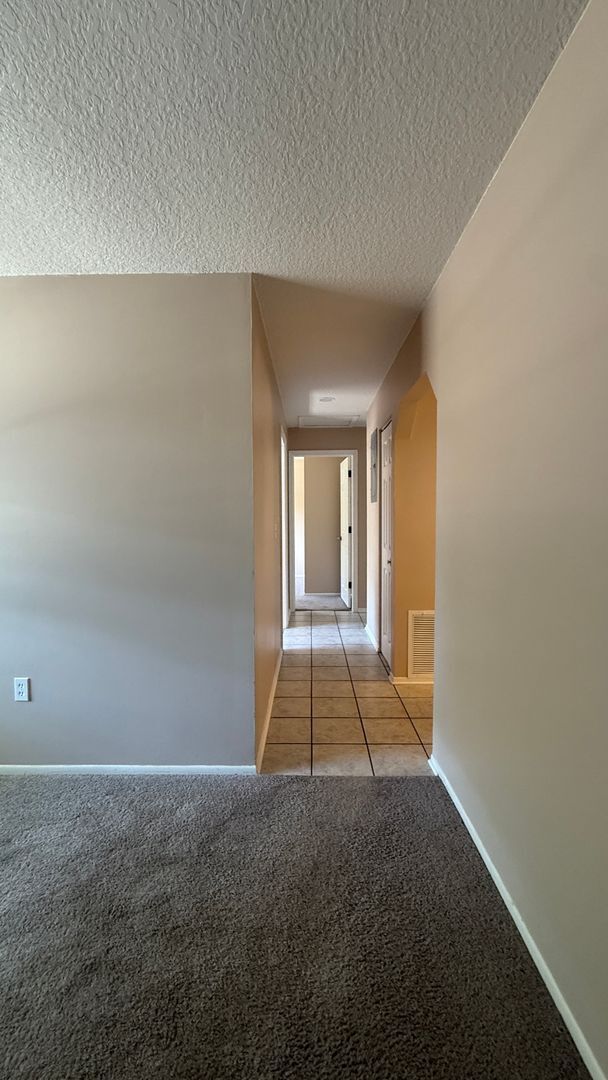 Building Photo - Charming 3-Bedroom Home in Quiet Winter Springs Neighborhood