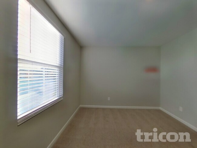 Building Photo - 1034 Cone Blvd