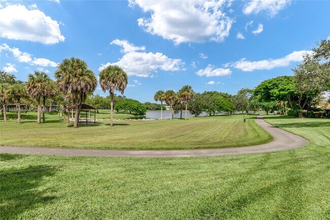 Building Photo - 10300 SW 147th Ct Cir