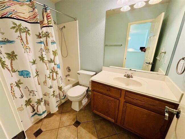 Building Photo - 4430 Pasada Ln