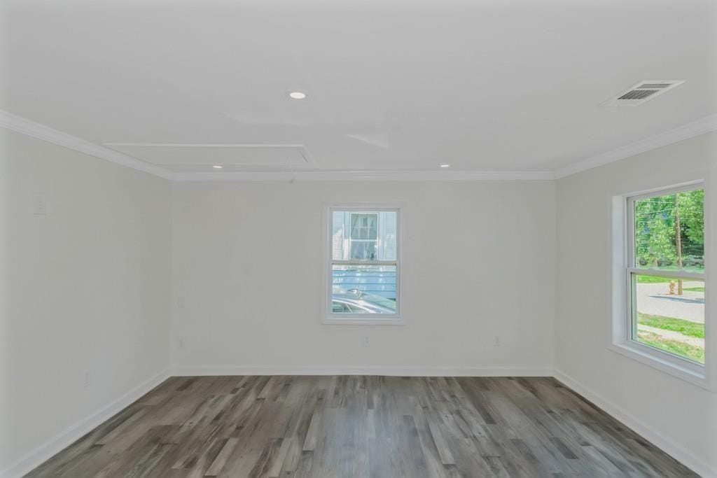 Building Photo - 204 Mill