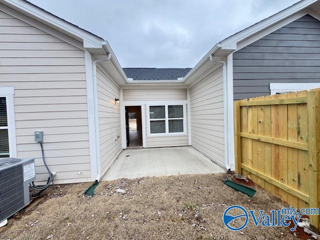 Building Photo - 130 Foster Wy Dr