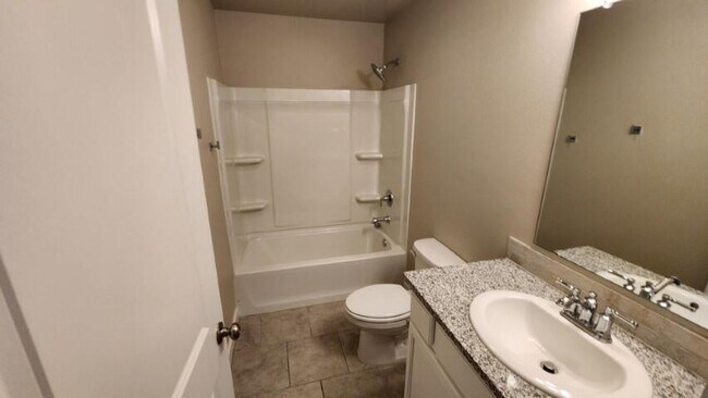 Building Photo - 13609 Sherman Ave