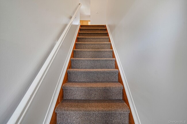 Building Photo - 38 Nassau St