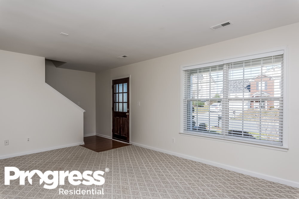 Building Photo - 5010 Stowe Derby Dr