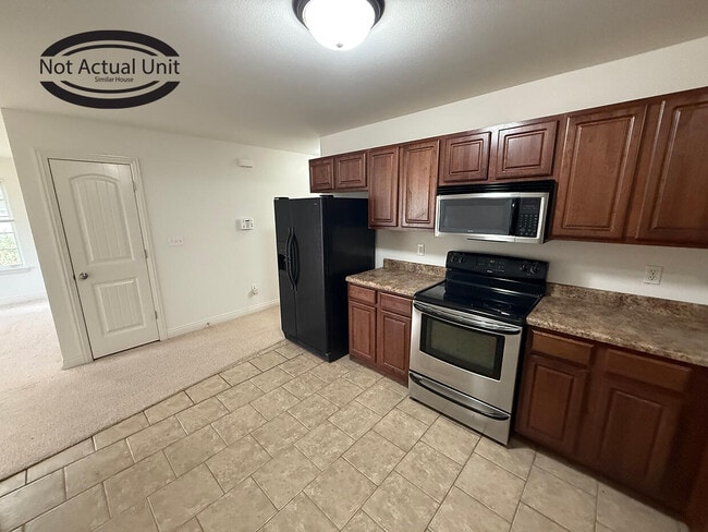 Building Photo - 7437 Noah Ct