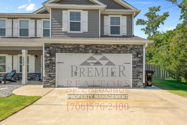 Building Photo - 6808 Omaha Dr