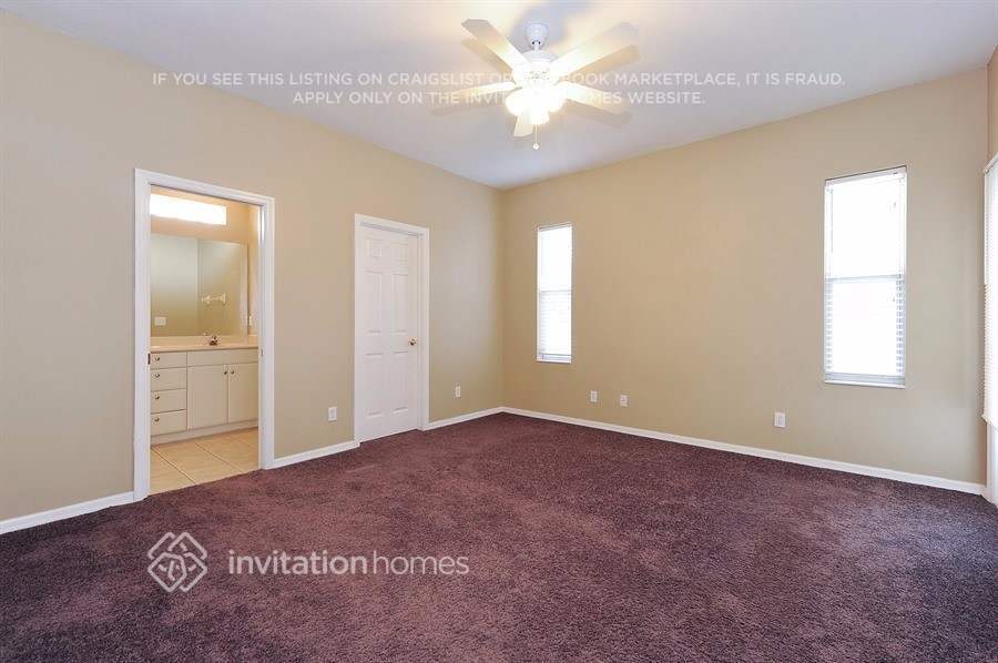 Building Photo - 2169 Palm Ct