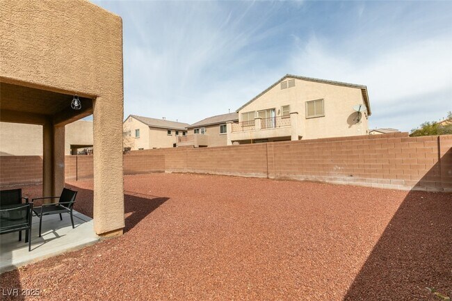Building Photo - 312 Sierra Breeze Ave
